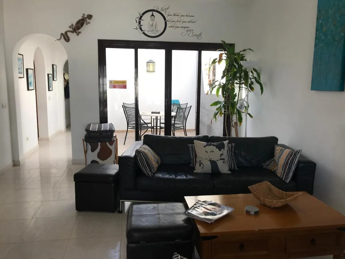 Casa Blanca Villa Arrecife
